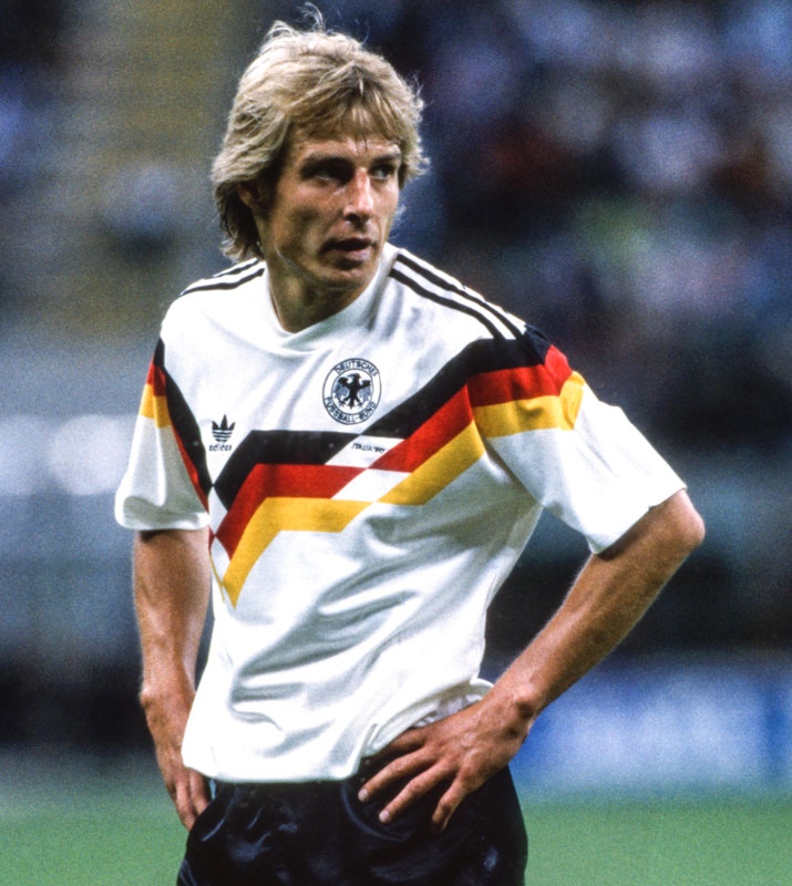 カタールW杯を前に見る、1990年イタリア大会「最高にかっこいいユニフォーム」10選｜写真10