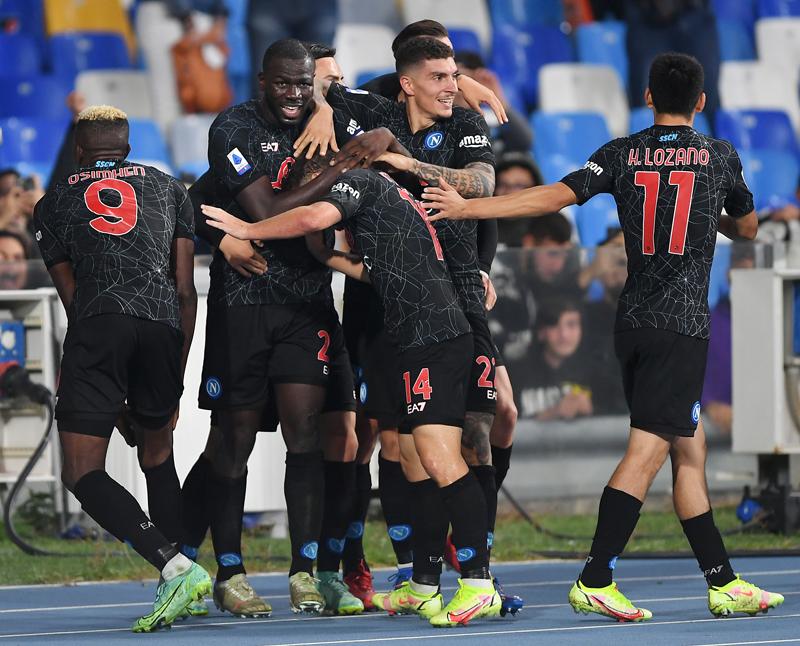 ナポリ、ちょっと不気味な「ハロウィン限定ユニフォーム」を発表！｜写真5