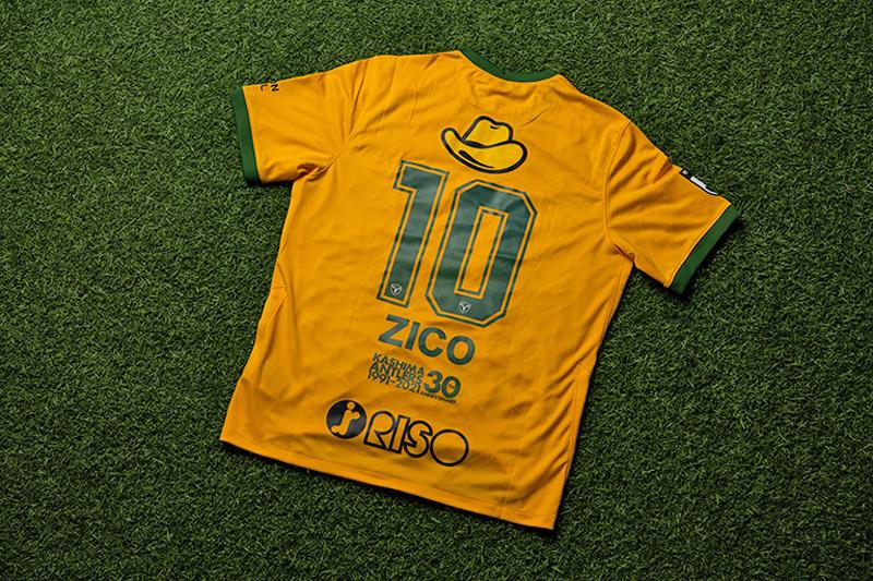 鹿島アントラーズ、30周年記念ユニフォームを発表！「王国ブラジル」をデザイン｜写真4