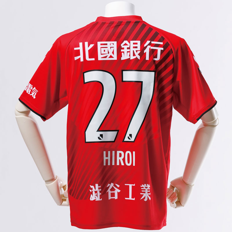 全力で選ぶ！2021年、最高にかっこいい「J2のユニフォーム」10選｜写真12