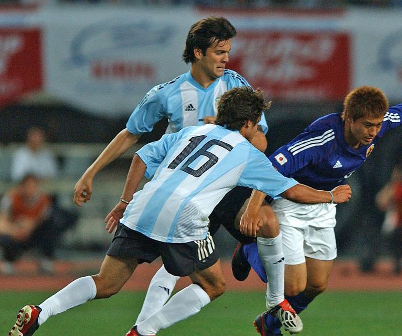 今でも欲しいぞ！“来日”強豪国が「日本代表戦で着た」ユニフォーム7選｜写真10