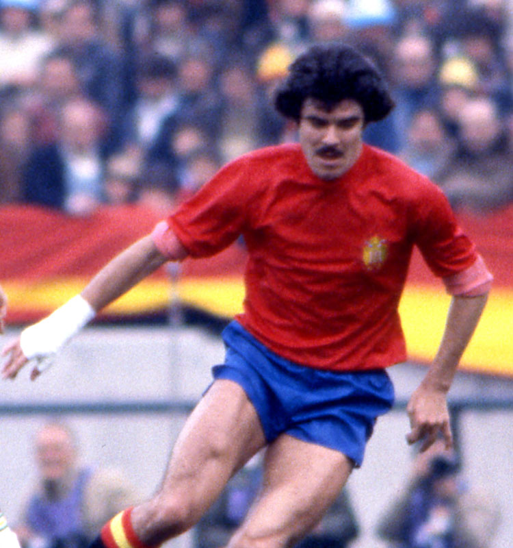 長袖が大活躍！“冬のW杯”の「お洒落なレトロユニフォーム」8選｜写真3