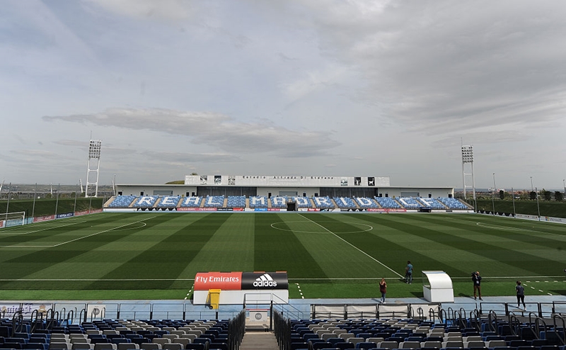 『モバサカUFC』で目指す“理想のサッカー施設”！レアル・マドリーと比べてみた｜写真11