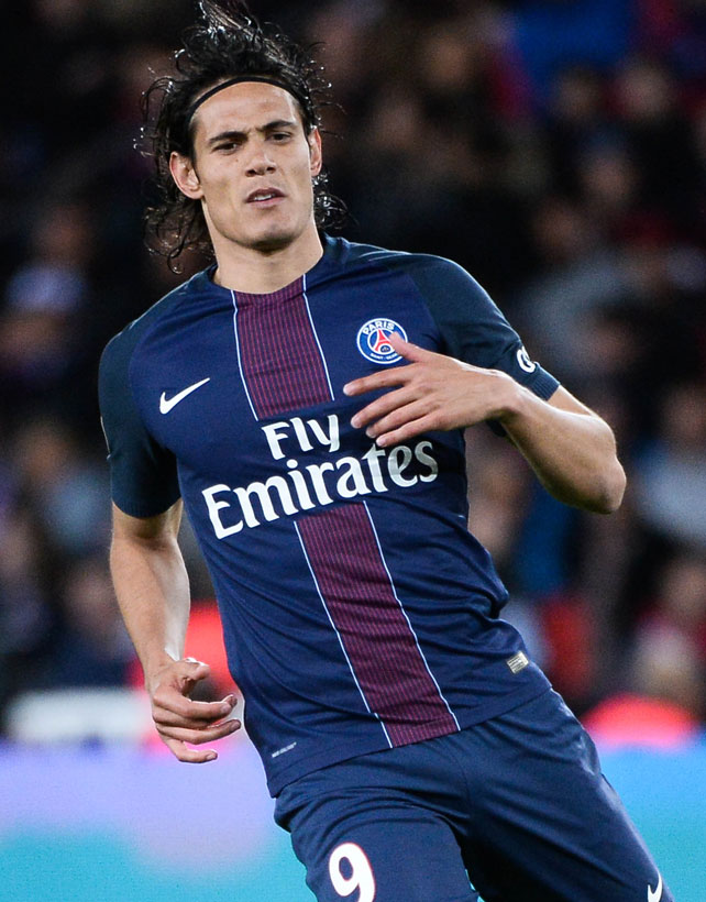 パリ・サンジェルマン、最高にかっこいい「赤い縦ストライプ」ユニフォーム8選｜写真2