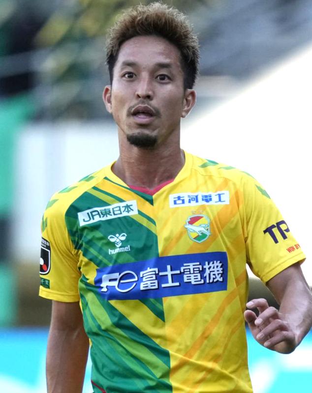 エンブレムに「スポンサーが見え隠れする」5つのチーム｜写真7