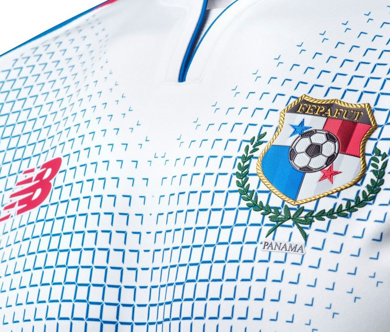 パナマ代表、ロシアW杯ユニフォームを発表！パナマの“象徴”をデザイン｜写真5