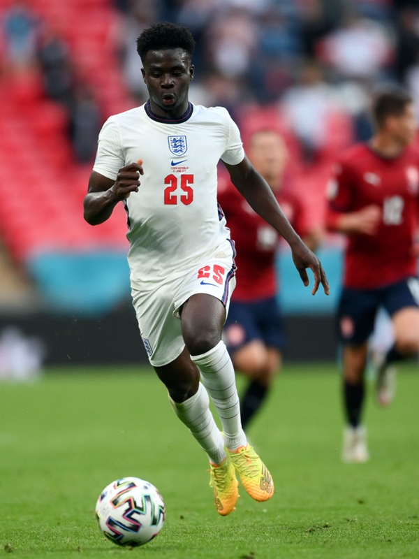 若きタレント軍団！イングランド代表の着用スパイクまとめ（EURO2020）｜写真25