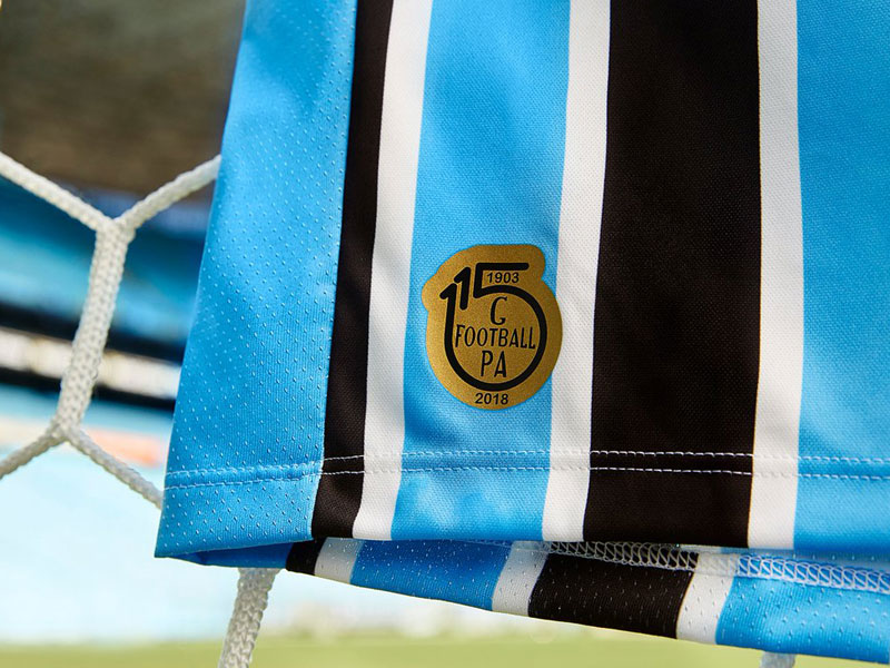 南米王者グレミオ、クラブ創立115周年を祝う2018新ユニフォームを発表！｜写真6