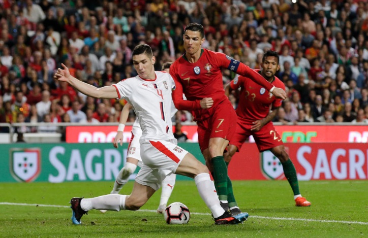 酒井は？「トッテナムが獲得しうる5人の右サイドバック」｜写真4