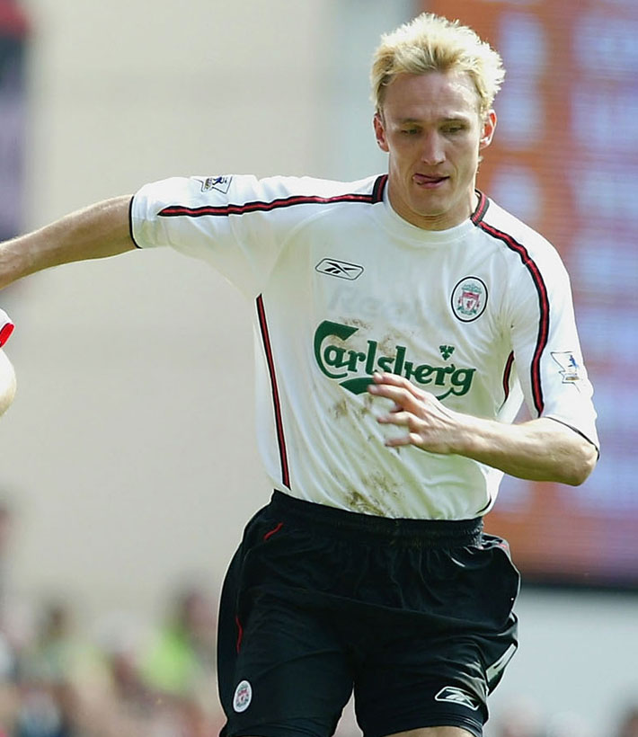 ユナイテッドvsリヴァプール！最高にカッコいい「白いユニフォーム」10選｜写真6