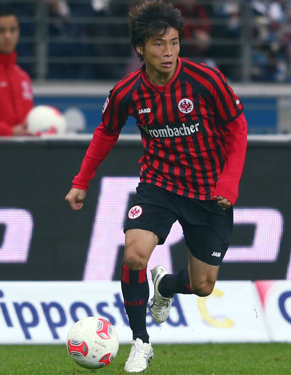 “鬼門”を完全突破せよ！乾貴士、ドイツとスペイン「7年間のユニフォーム」｜写真6