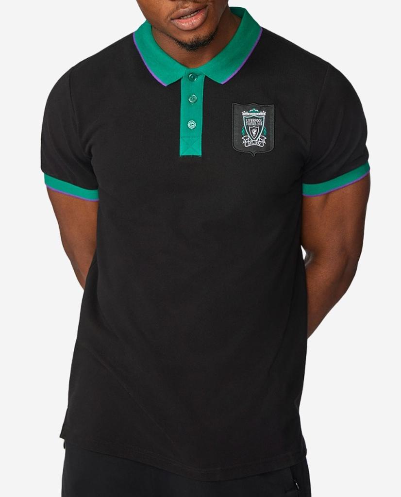 リヴァプール、「真のクレイジーユニ」に触発のカプセルコレクション！90年代“伝説のGKユニ”が甦る｜写真5