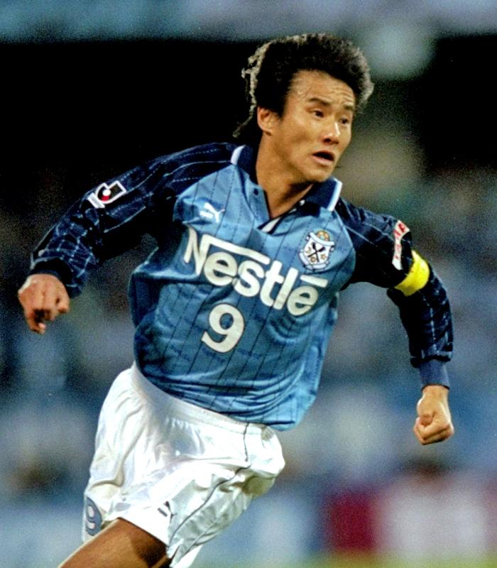 やっぱり冬に見たい！最高にかっこいい「長袖ユニフォーム」10選｜写真9