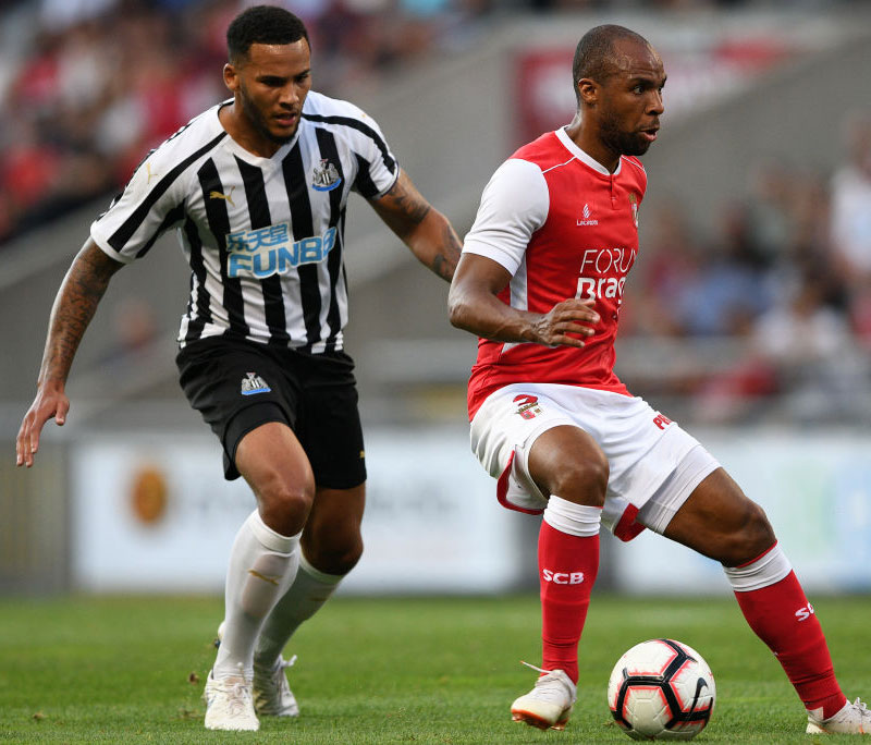 武藤が加入のニューカッスル、クラシックな2018-19ホームユニフォームを発表！｜写真6