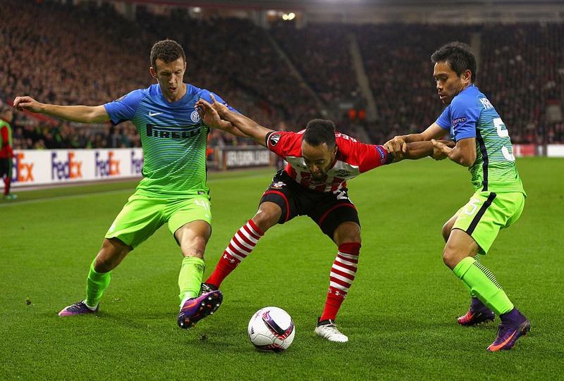 世界レベル！長友佑都の歴代「最強の同僚ベストイレブン」｜写真15