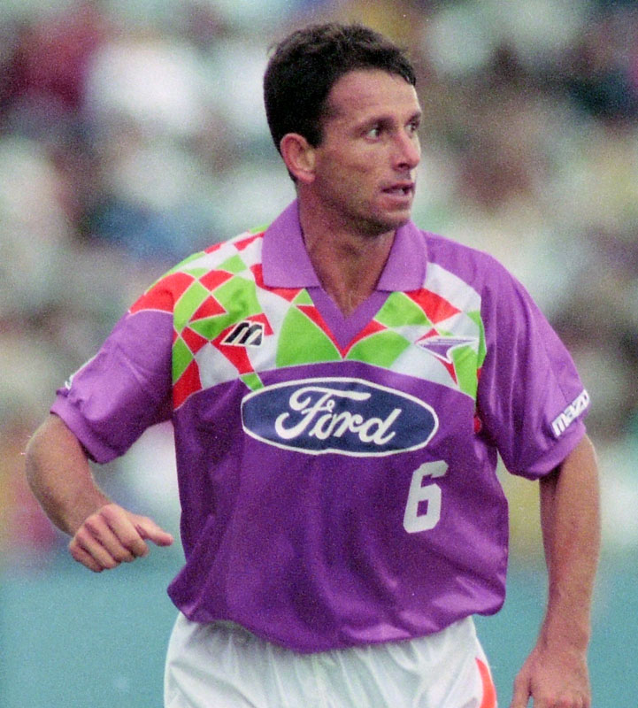 全部ミズノ製！1993年、Jリーグ「オリジナル10」ユニフォーム10選｜写真12