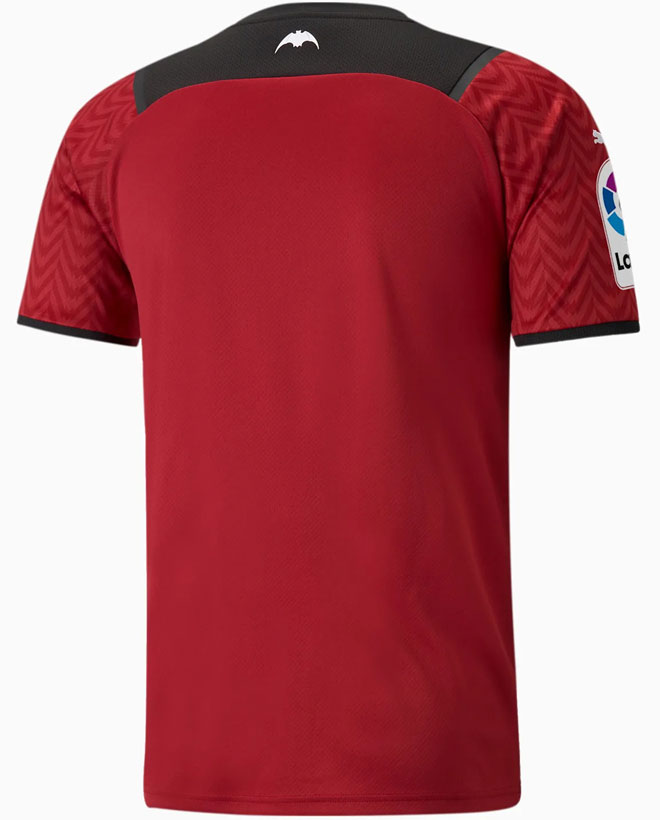 バレンシア、21-22新ユニフォーム発表！スポンサーは「ファントークン」｜写真5