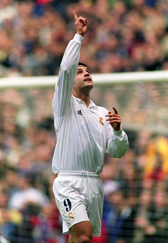 ベンゼマ生んだ番号！「レアル・マドリーの9番、最高から最悪の8名」｜写真4