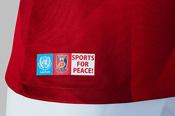 浦和レッズ、2020新ユニフォームを発表！胸スポンサーは「三菱重工」に｜写真6