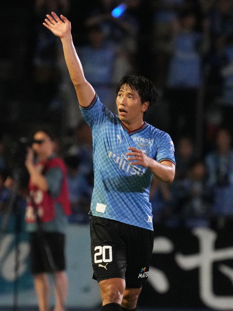 日本代表、浅野拓磨の代わりに招集すべき「最旬ストライカー」4選｜写真5