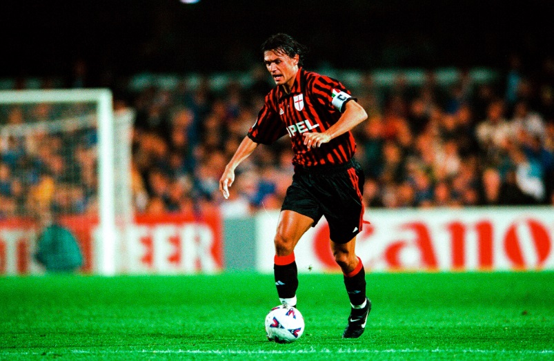 強すぎる！怪物ハーランドが生まれた「2000年世界最強」イレブン｜写真4