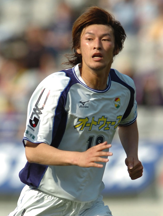 こんなに多かった！「五輪公式スポンサーを付けた」Jリーグのユニフォーム｜写真8