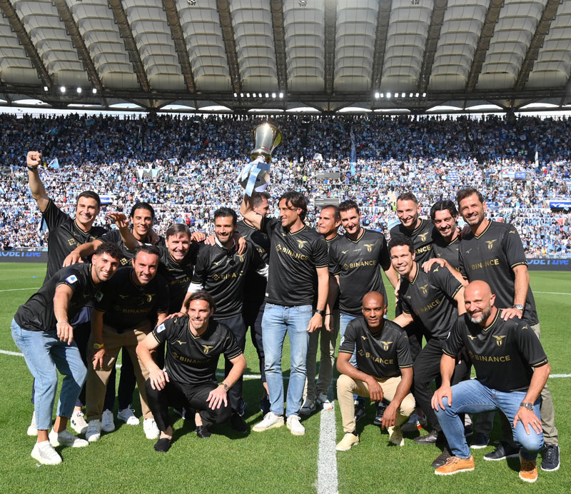 鎌田が加入のラツィオ、歴代「最高のユニフォーム」7選｜写真8