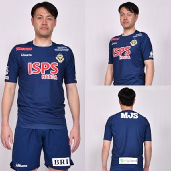 東京ヴェルディ、2018新ユニフォームを発表！アウェイは意外な色に｜写真6