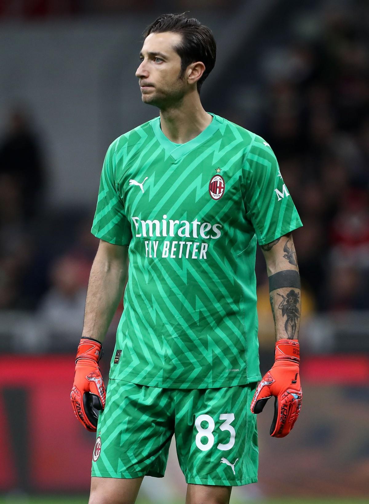 57歳誕生日のキングカズに負けるな！「40代でもトップレベルでプレーする鉄人5名」｜写真2