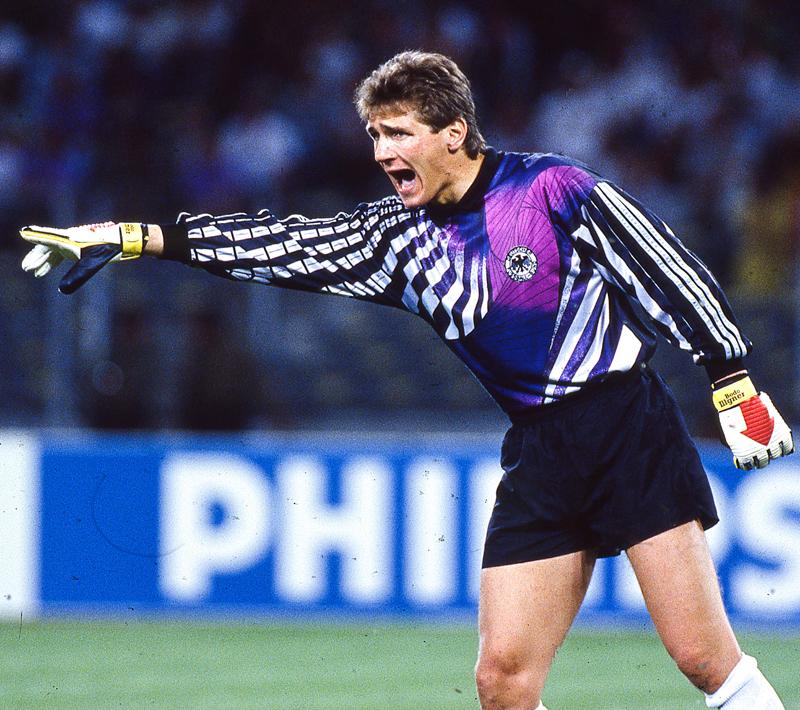 “90年代”をリメイク！ドイツ代表の「レトロなadidas新作ウェア」8選｜写真17