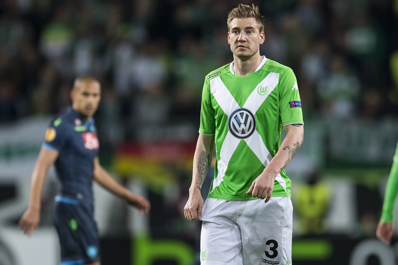 サッカー史上最も奇妙な「背番号1～11番」を背負った男たち｜写真2