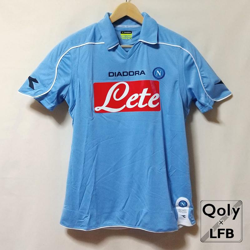 老舗DIADORAによる渾身の一着！ナポリ「2008-09ホーム」ユニフォーム｜写真5