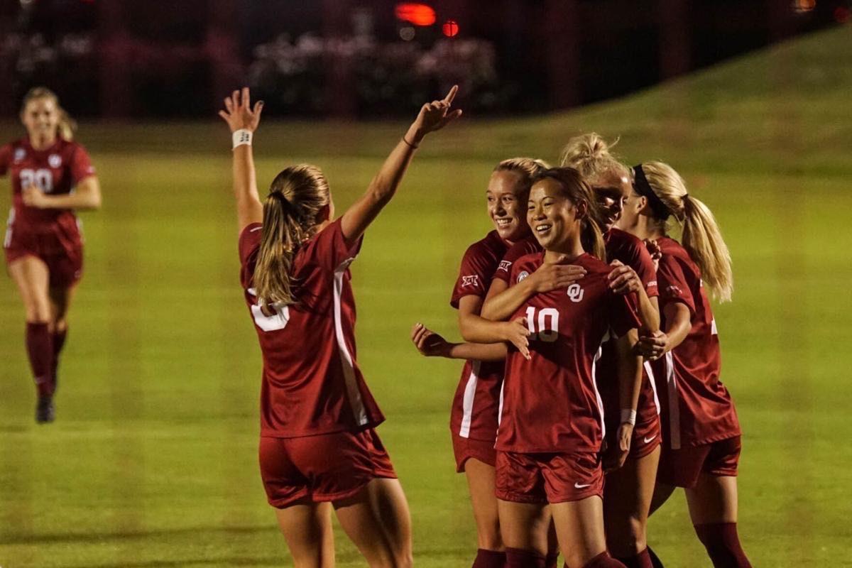 【インタビュー】女子サッカーでも奨学金！世界最高峰NWSLに挑むMF黒崎優香に聞いた「アメリカの大学へ進学するメリット」｜写真2