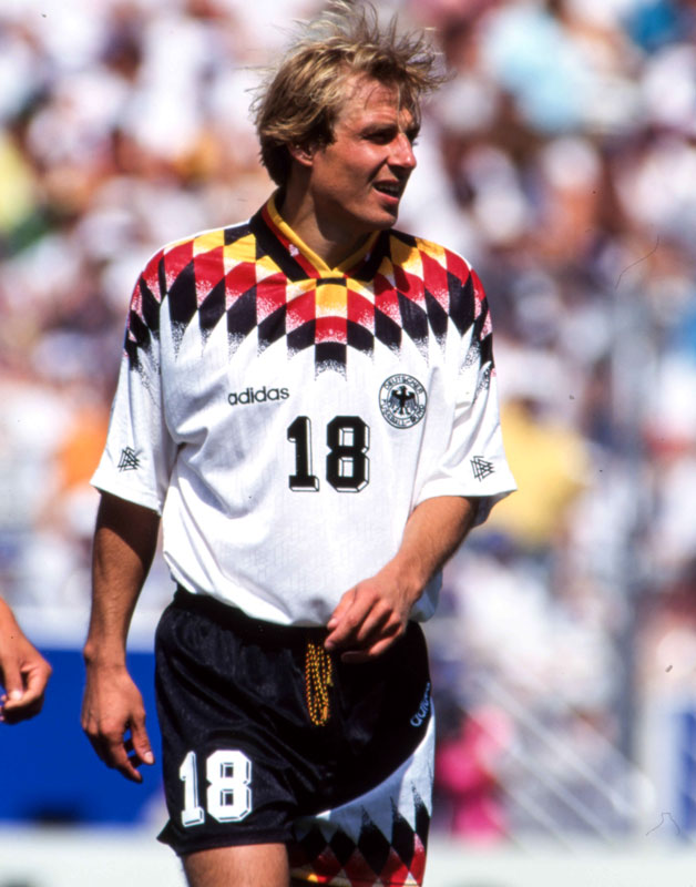 ドイツ代表ユニフォーム、時代を彩る「アイコニックな7つのデザイン」｜写真6