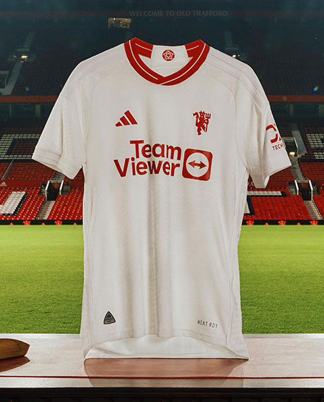 英女子リーグ開幕！なでしこジャパンW杯戦士「最新のユニフォーム姿」がこちら｜写真4