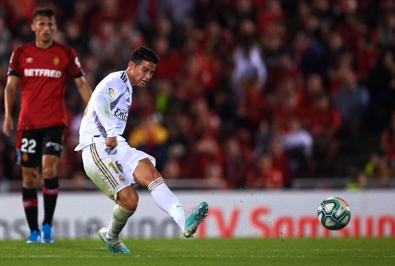 ウイイレ2020「キック力最強ストライカー」TOP10｜写真8