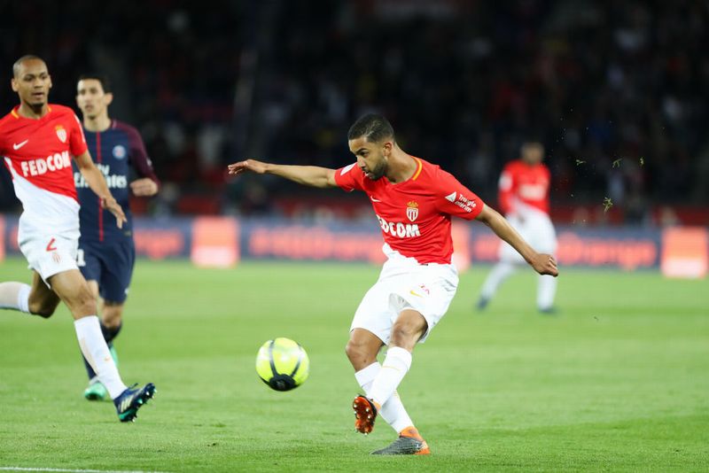 ウイイレ2020「左SBの“ロングパス最強選手”」TOP10｜写真14