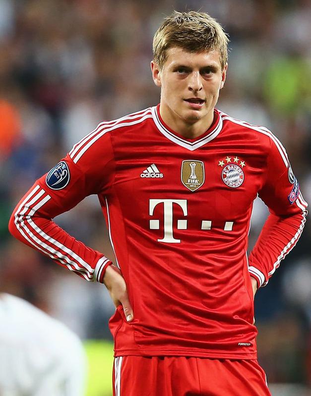 決勝戦はダービーマッチ！「10年前のチャンピオンズリーグ」、激戦“ベスト16”はこうだった｜写真13