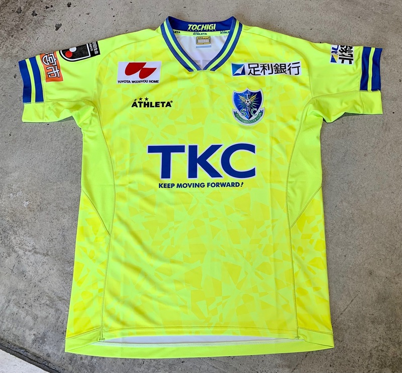 スイスイ見れる！2021年のJ2全チーム「ホームユニフォーム」まとめ｜写真4