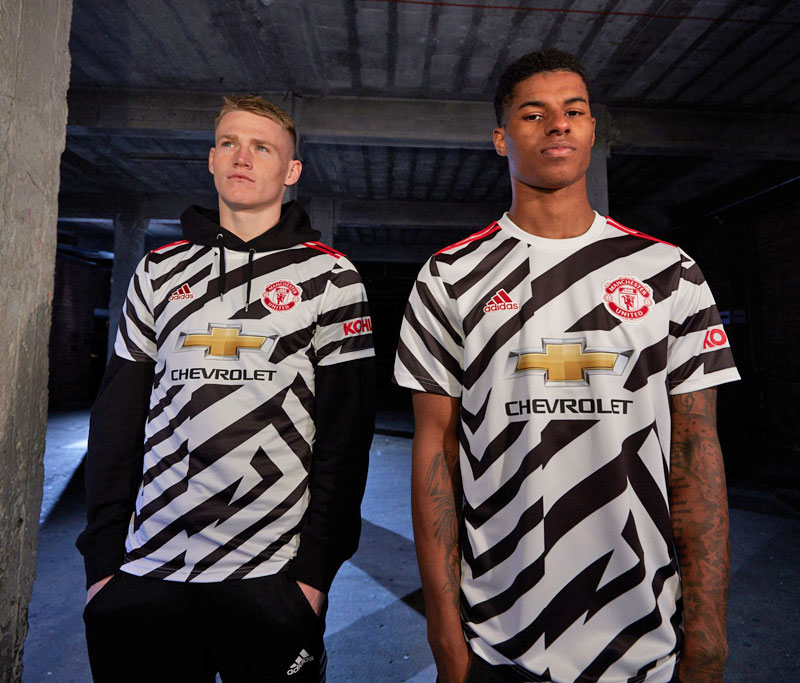 マンチェスター・U、2020-21新サードユニフォーム発表！テーマは「OT 110」｜写真6