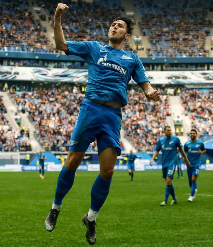 「欧州のリーグで得点王になったアジア人選手」10選｜写真4