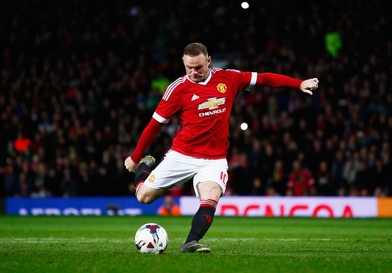 リヴァプールvsユナイテッド！最強かっこいい“赤”ユニフォーム10選｜写真14