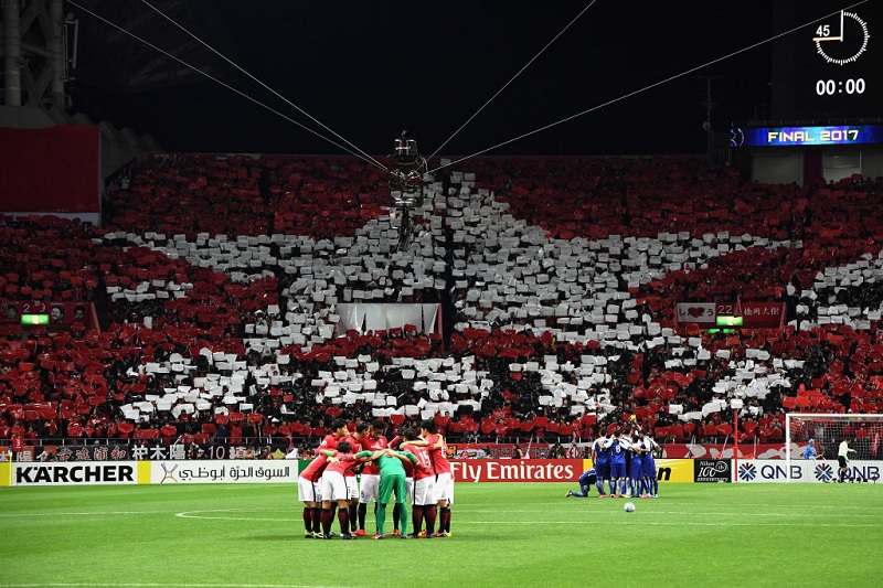 今改めて見る、浦和サポーターが演出した史上最高クラスの壮大なコレオ｜写真2