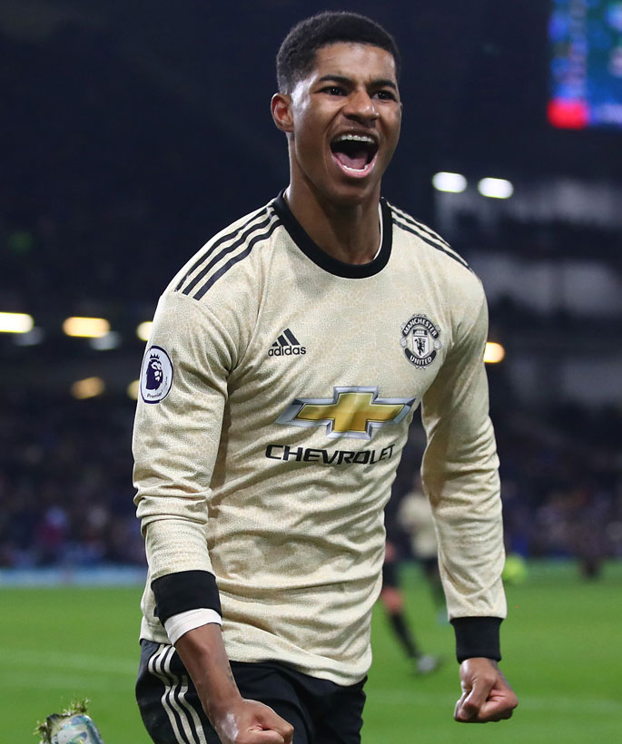 インテルだけじゃない！「ヘビ柄デザインのユニフォーム」6選｜写真13