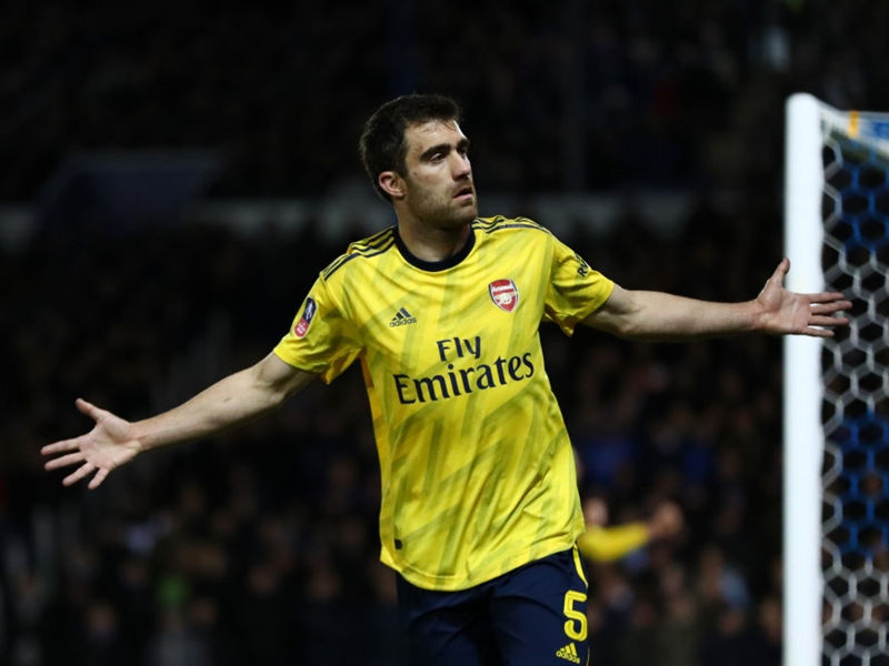 アーセナルを今夏退団するかもしれない8名の選手｜写真8