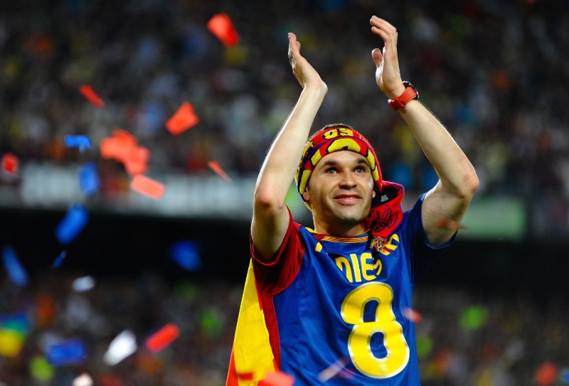 「メッシがバロンドールを初受賞した2009年の年間ベスト11」｜写真7