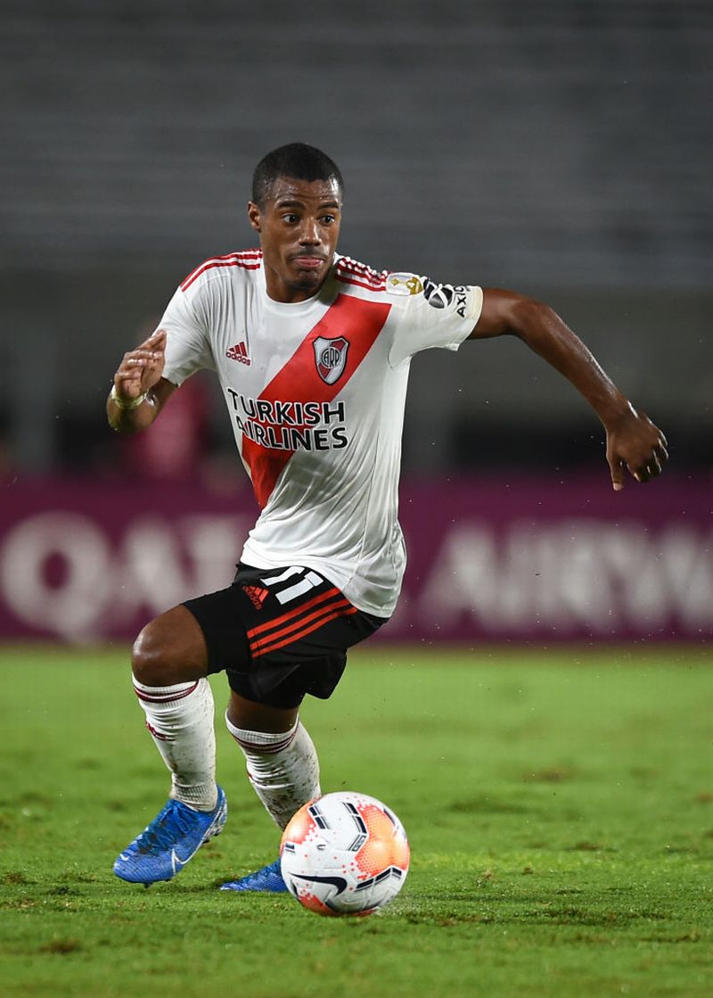 ウイイレ2020「スピード最強の攻撃的MF」TOP10｜写真11