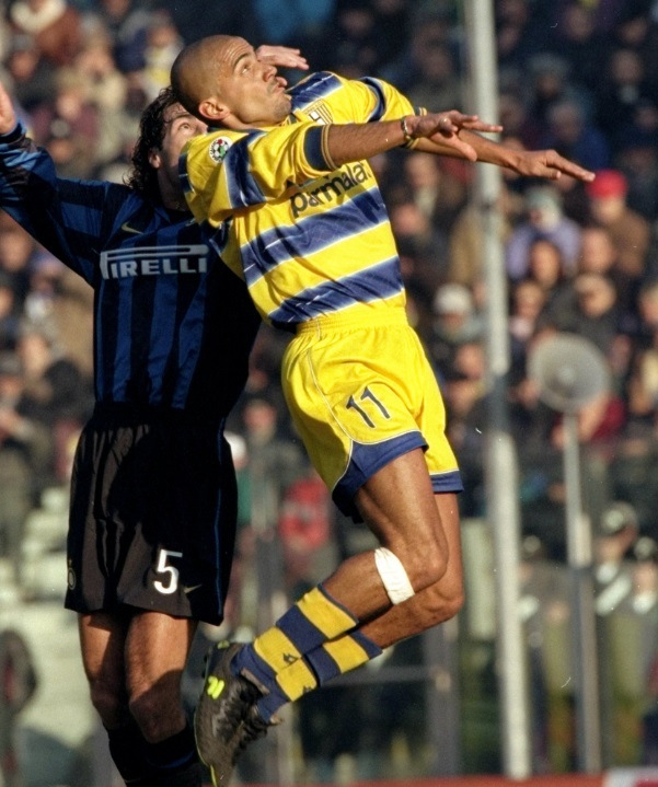 「背番号11」なのにトップ下で暴れた11人の司令塔｜写真12