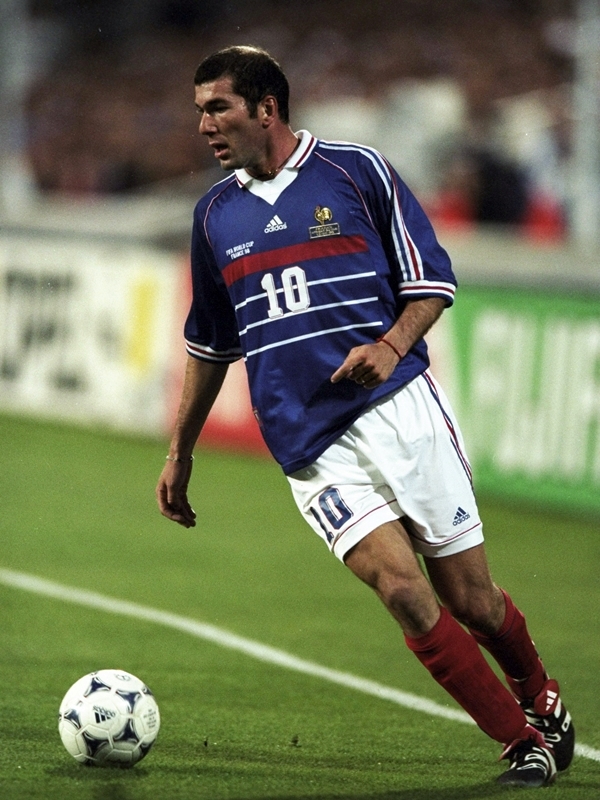 大会別！かっこいい代表ユニフォームベスト5（1998年フランスW杯）｜写真4