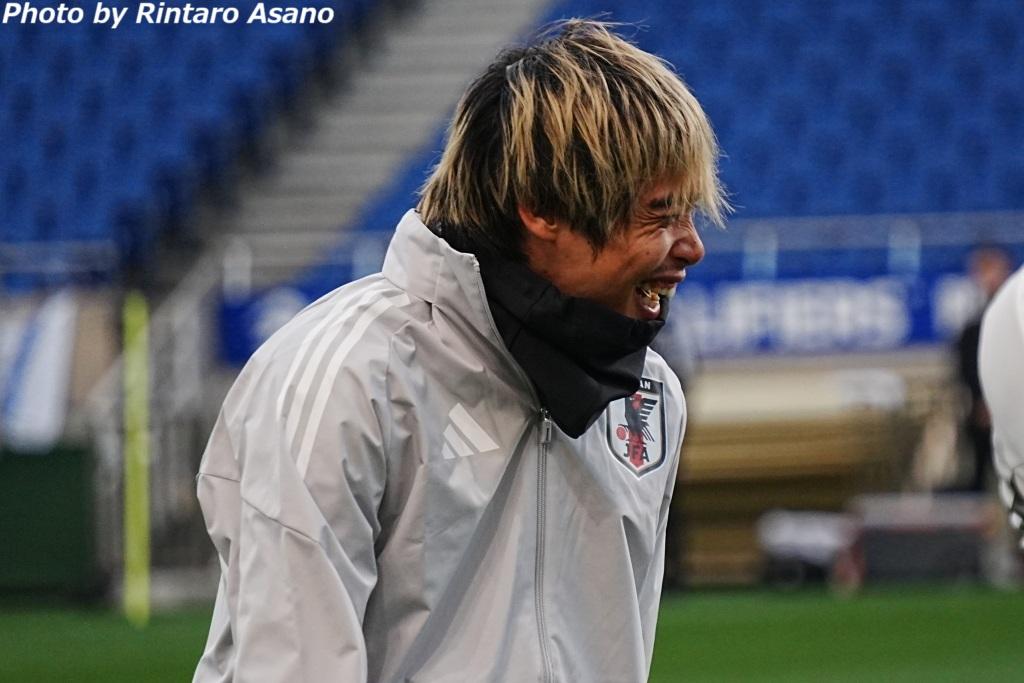 ワールドカップ出場決定の日本代表！FW伊東純也写真特集、代表練習取材のQoly編集部撮影写真を公開｜写真14